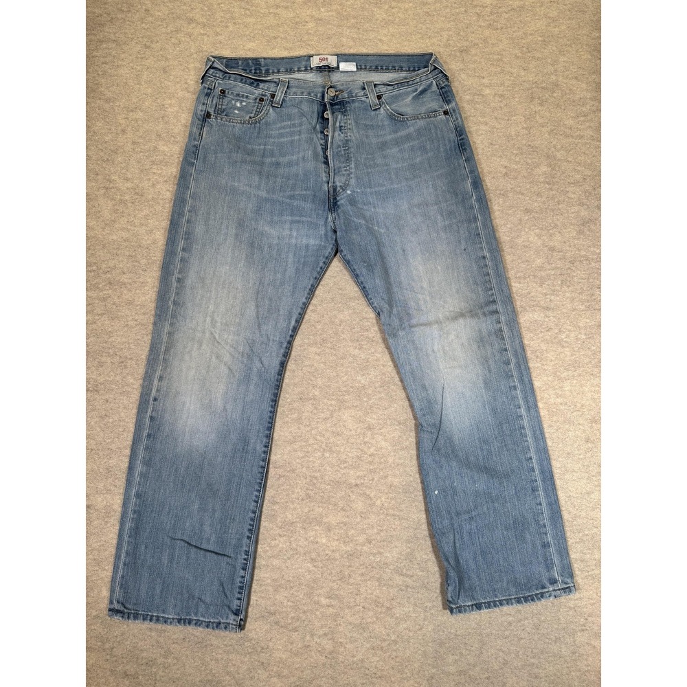Levis 501 Jeans Mens 36x30 Light Wash Blue Denim Regular Straight Button Fly